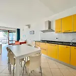 Marinella Λινιάνο Σαμπιαντόρο