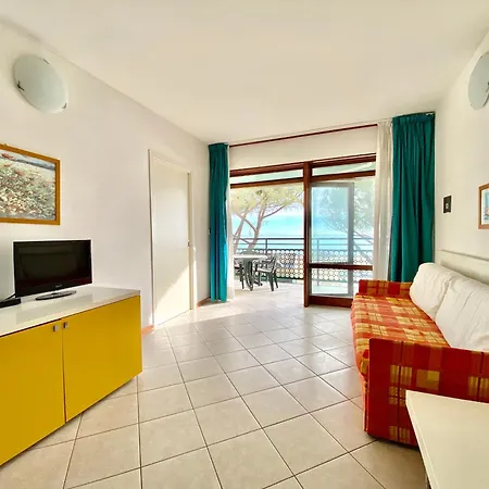 Nyaraló Marinella *