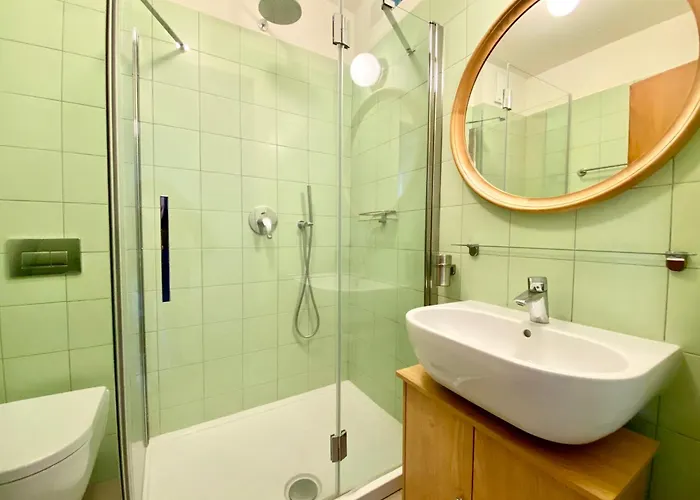 Marinella Semesterbostad